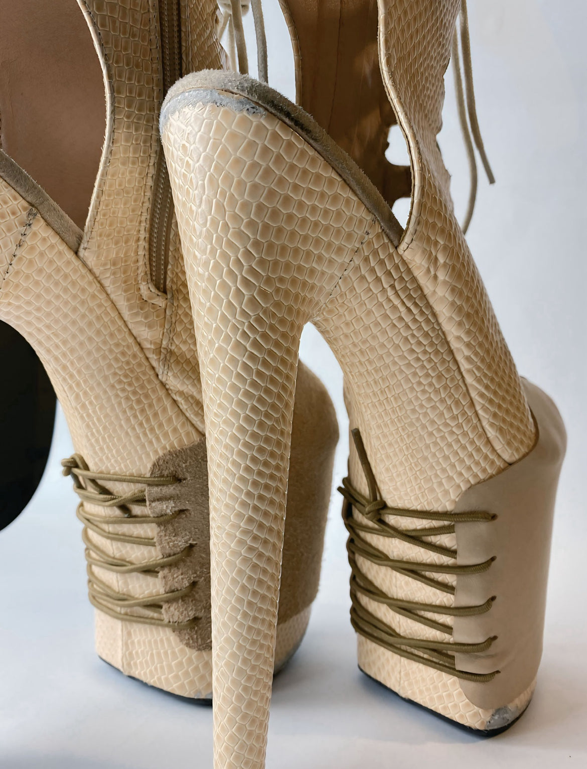 Skórzane ochraniacze