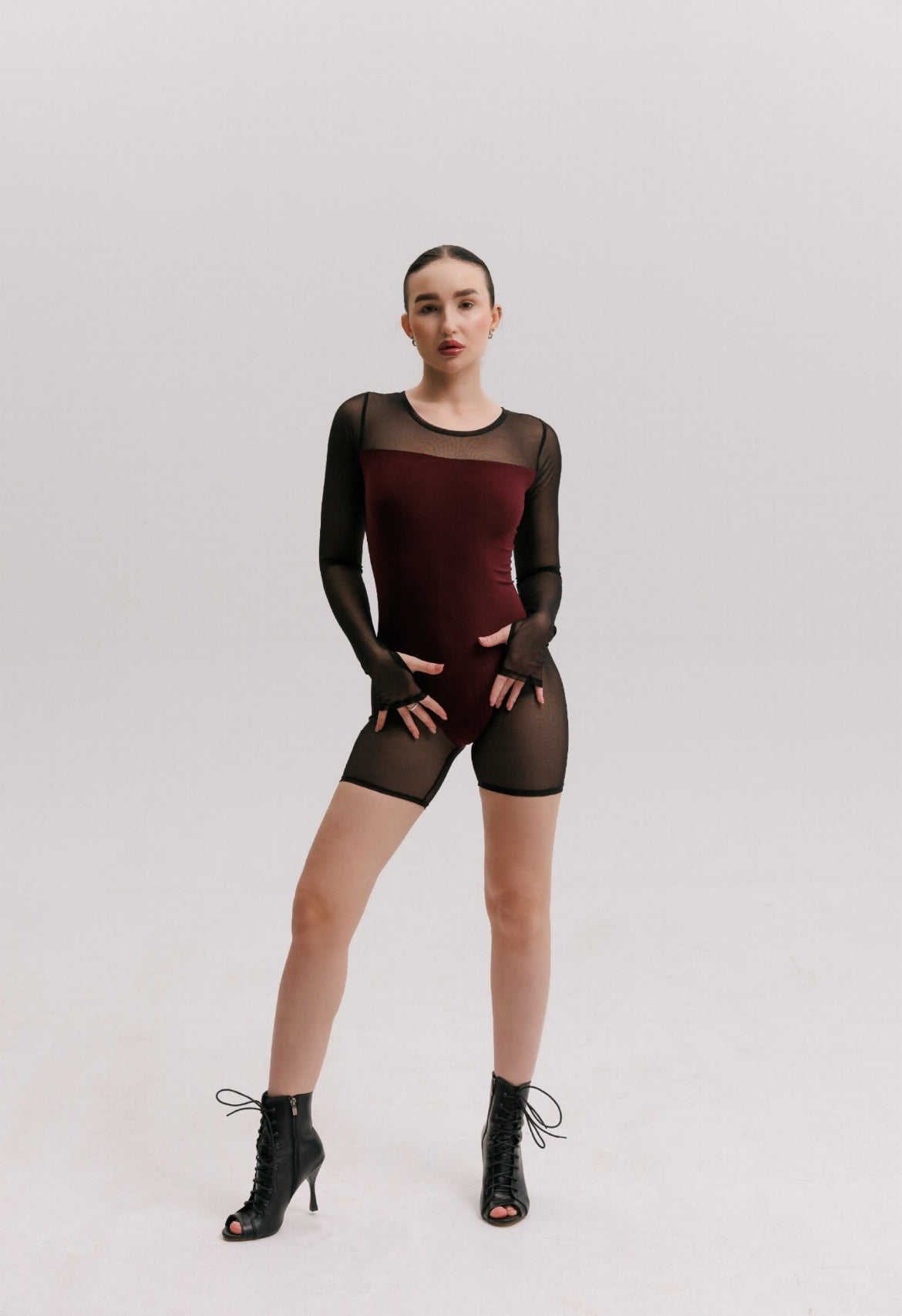 Kombinezon Czarna Perełka